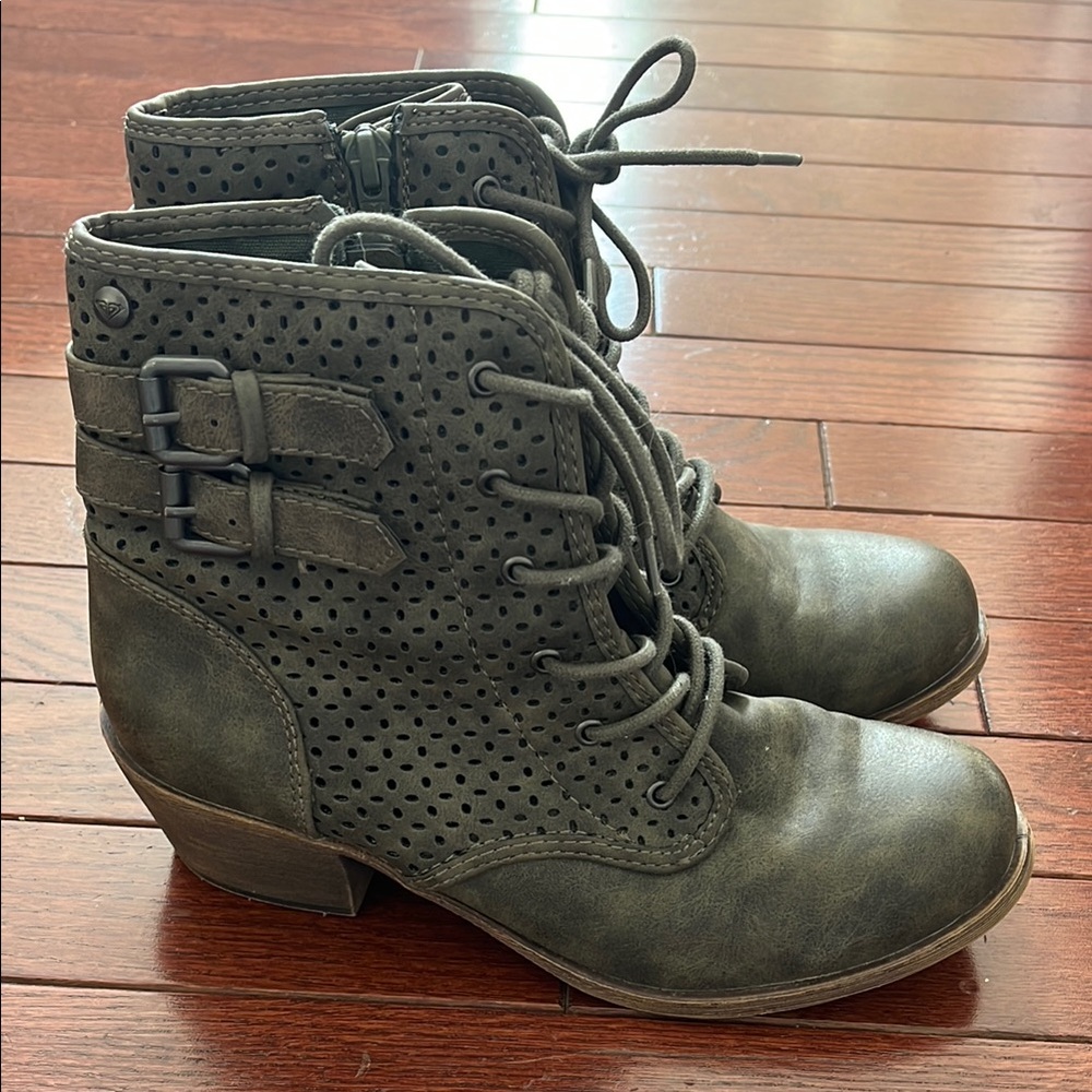 Roxy Women's Lace-Up Ankle Boots - Olive